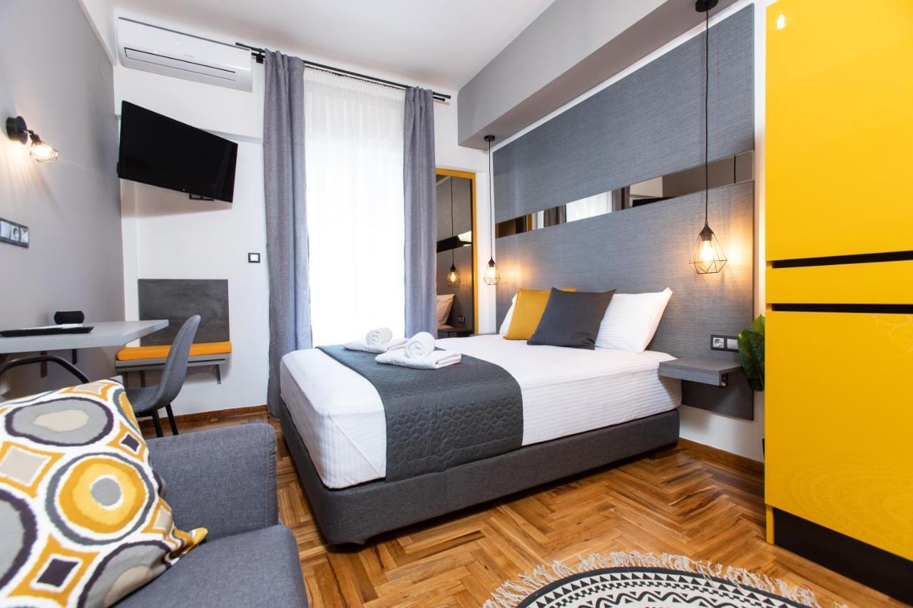 Downtown Luxury Boutique Suites : The Yellow Suite Салоніки Екстер'єр фото